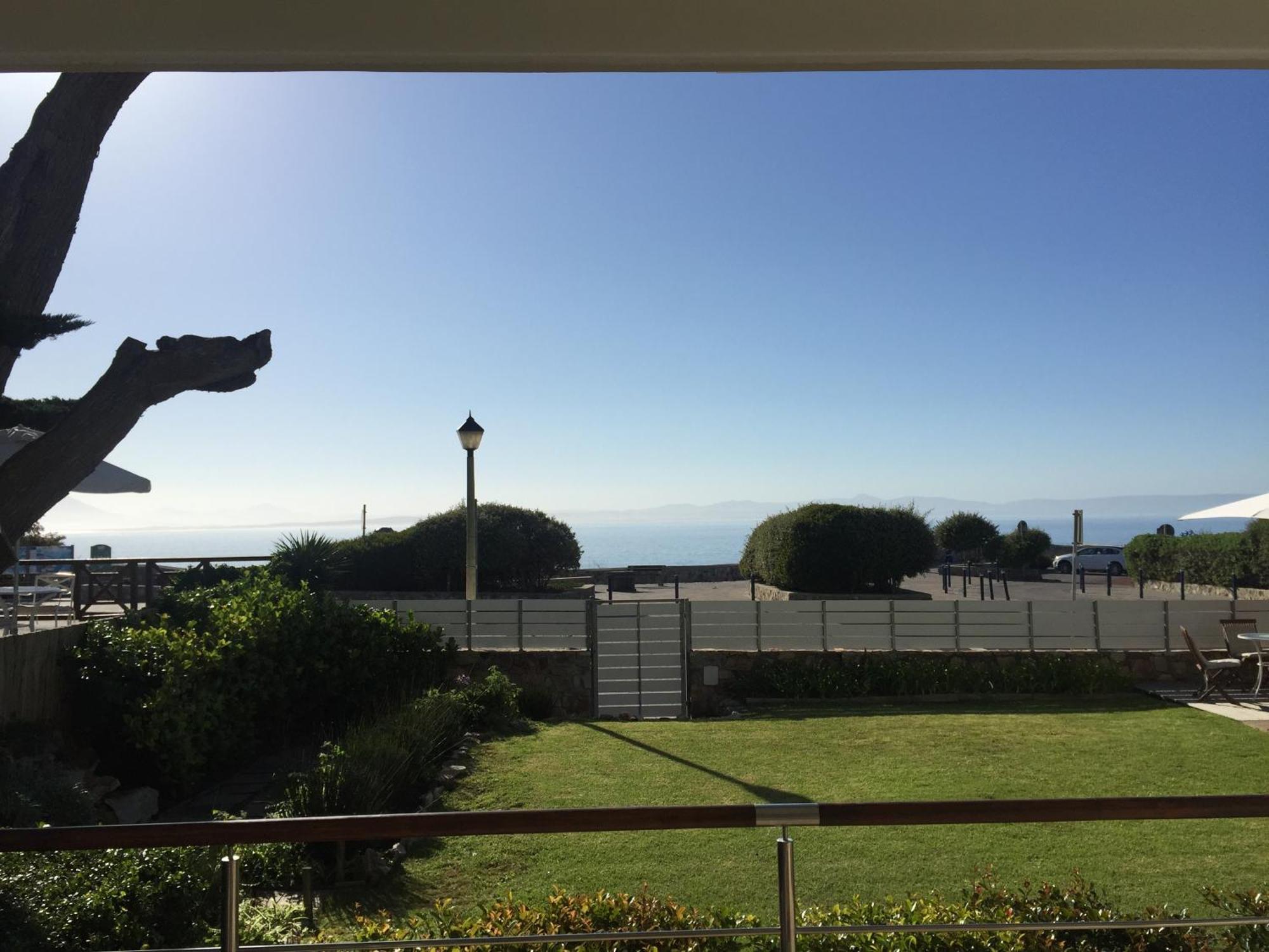 74 On Marine Διαμέρισμα Hermanus Δωμάτιο φωτογραφία